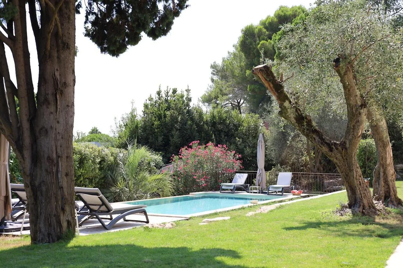 Villa L'Elegante Bastide En Pierre Avec Vue Sur Le Vieux Village De Mougins France